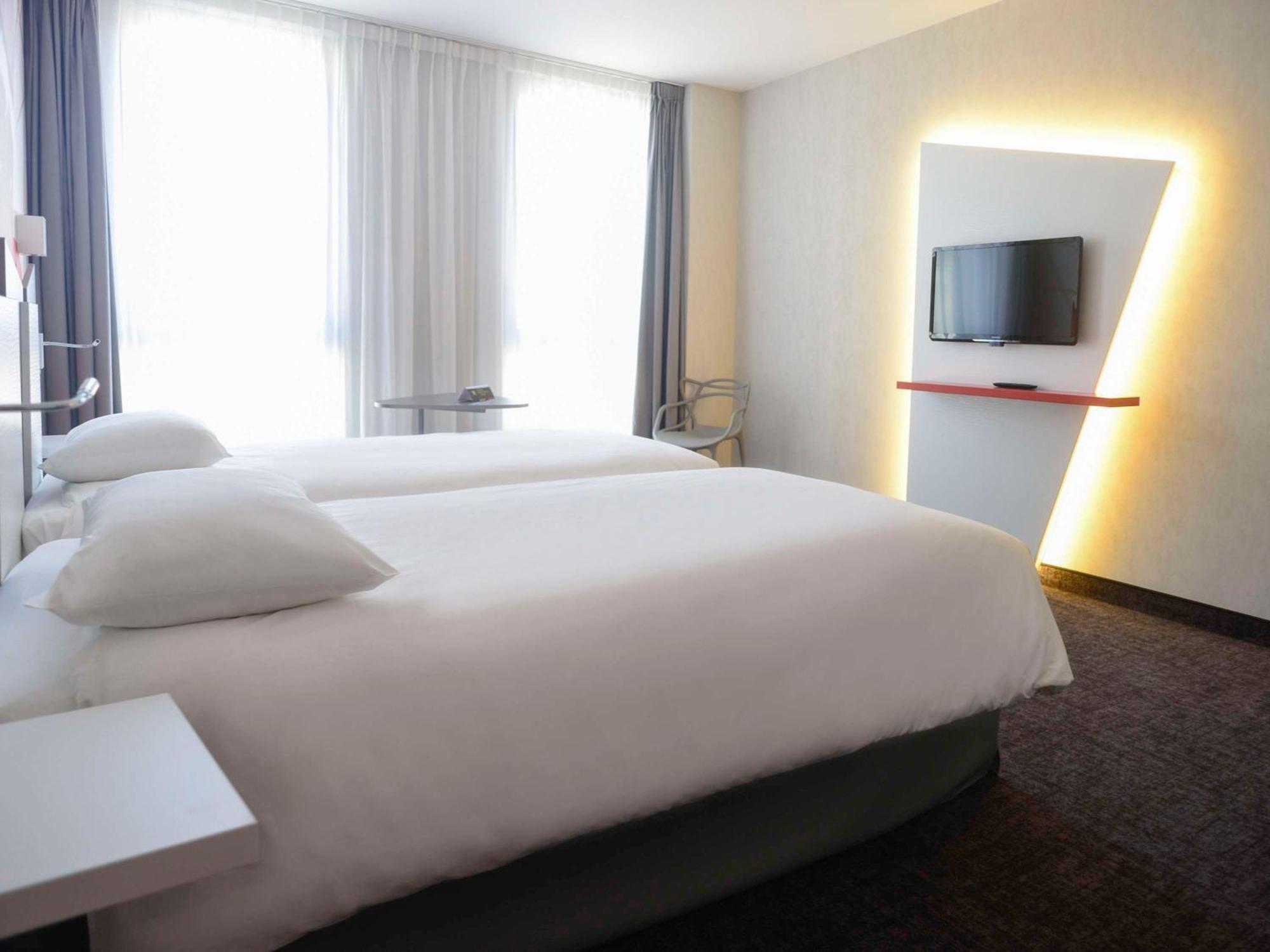 Hotel Ibis Styles Poitiers Centre Exteriér fotografie